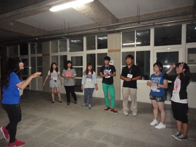 學員們開心參與營隊活動