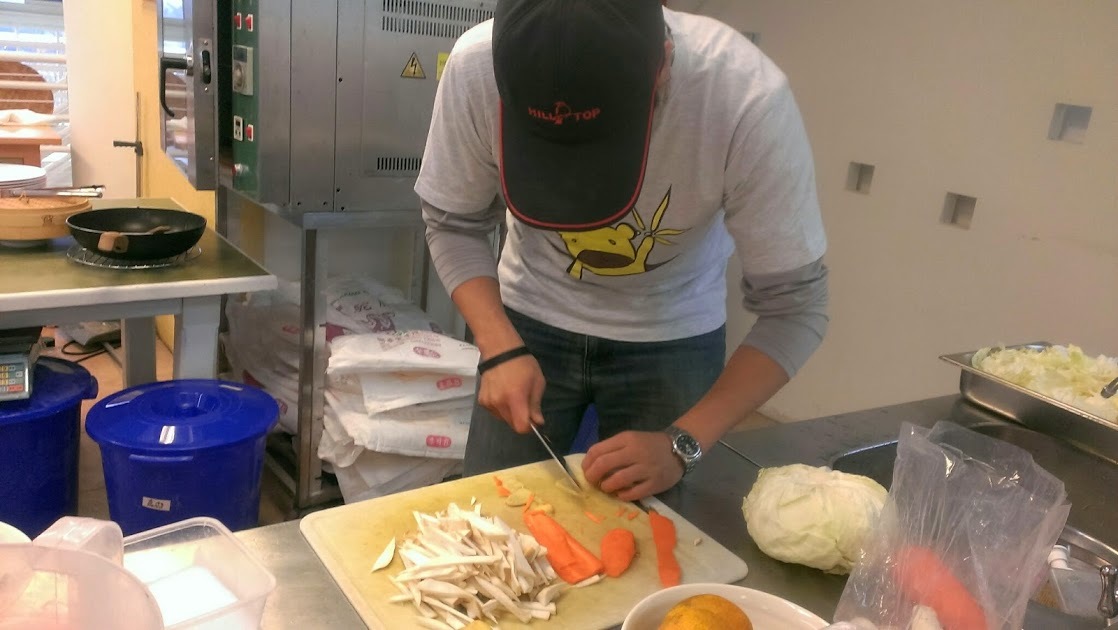 協助龍珠的東華大學自資系同學各個刀功了得
