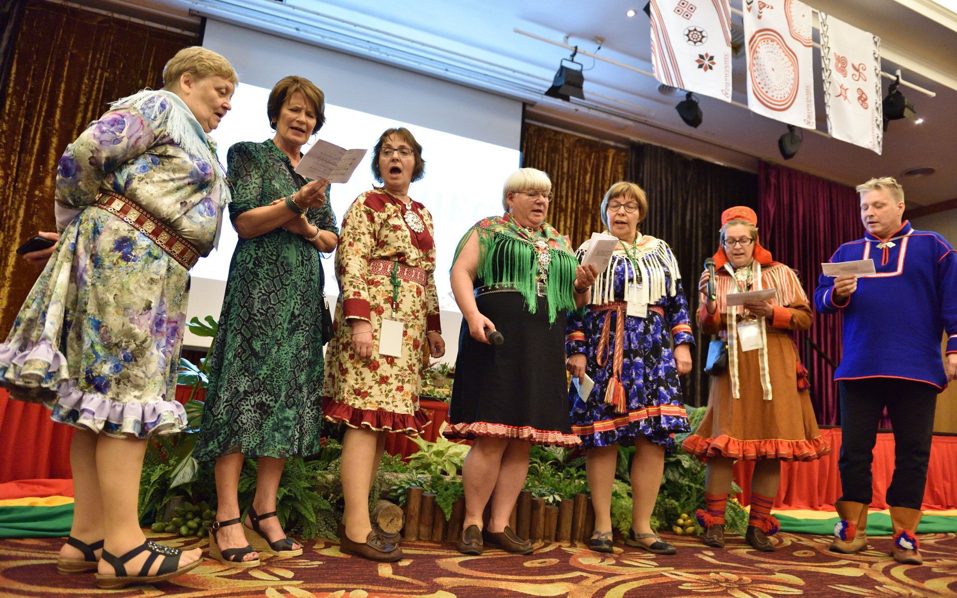 閉幕儀式北歐薩米族人以祝福歌聲感謝主辦國團隊