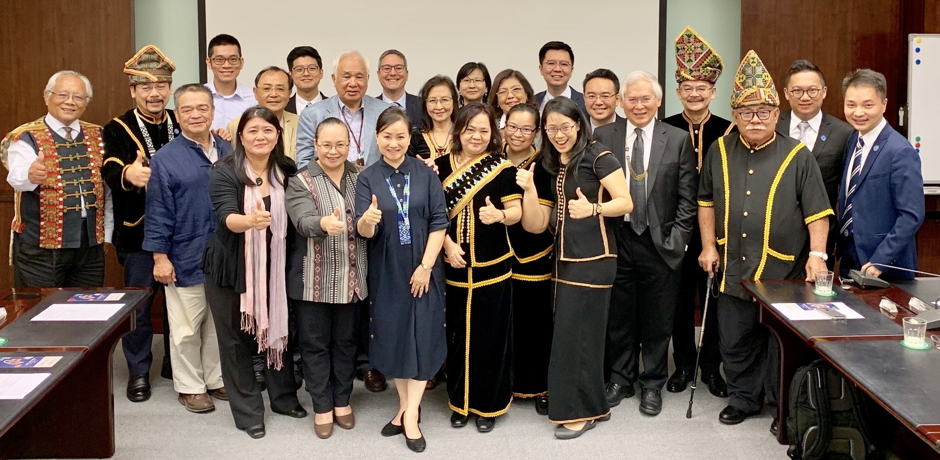 Sabah Legal Delegation and representatives from the HJTJ and the Council of Indigenous Peoples