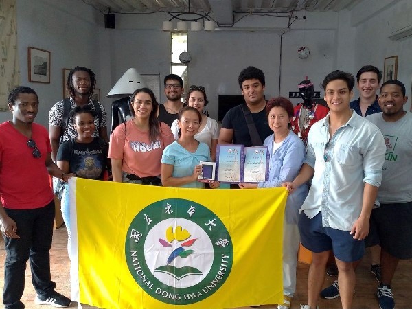 CSIE International Students Spread Blessings to Orchid Island