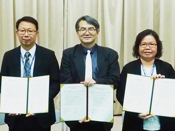 馬來西亞沙巴州獨中蒞臨東華大學簽署「僑生獎學金合作備忘錄」