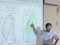 國科會及立法委員察訪花東地質研究現況，東華大學「台灣東部地震研究中心」進行簡報與介紹